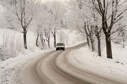 Route avec de la neige