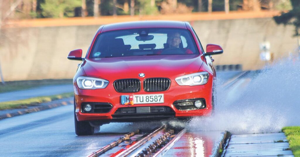 Test de pneus toutes saisons en taille 225/45 R 17. Quels sont les meilleurs pour l'été et l'hiver ?