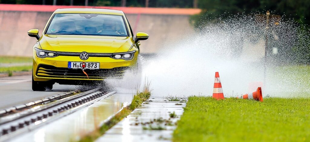 Test de pneus été - du budget au premium