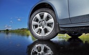 Aquaplaning : comment rouler sous la pluie et ne pas glisser ?