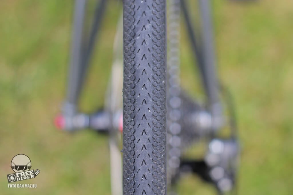 Test – Pneu Vee Tire Rain Runner - 514