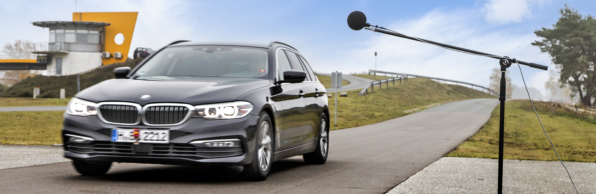 Test de pneu de bruit externe