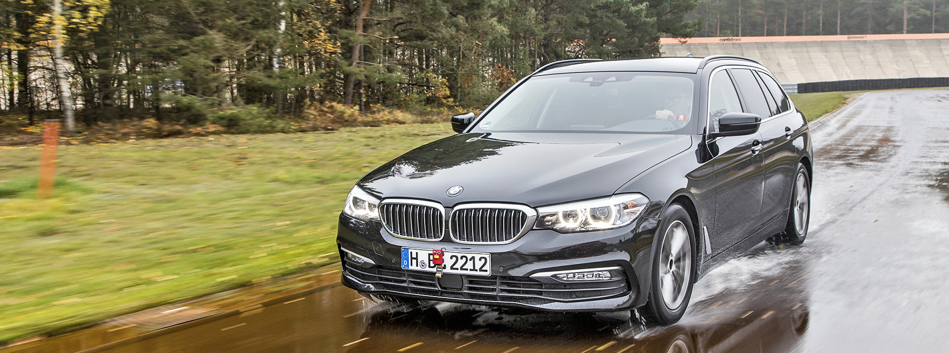 Essai de pneus pluie contre la montre