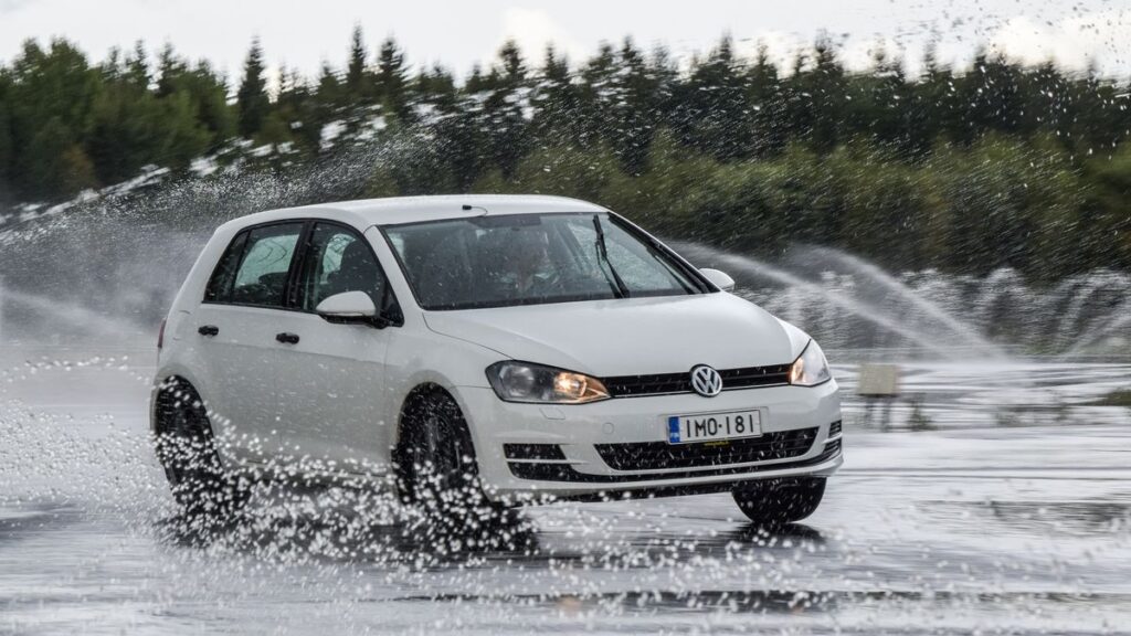 Test des pneus été 205/55 R16