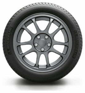 Michelin LATITUDE TOUR HP GRNX 215/65 R16 98H