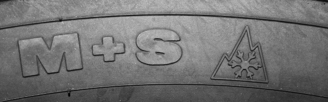 Pneus toutes saisons / hiver / boue + marquage neige