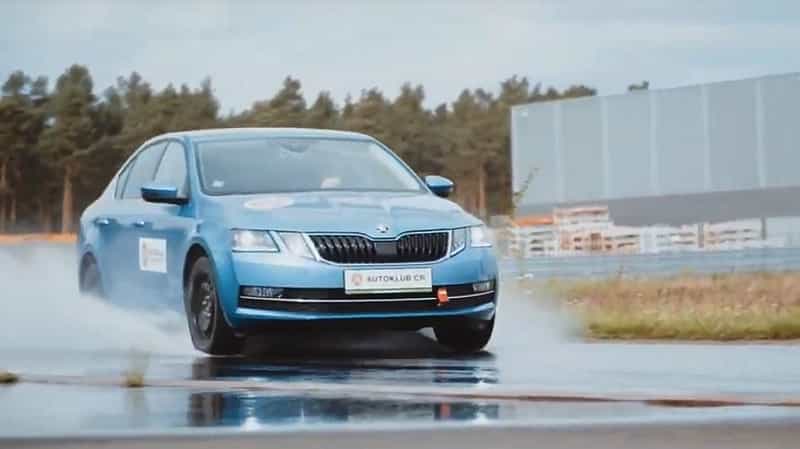 Test de pneus été de taille 205/55 R16.  Quel est le meilleur ?