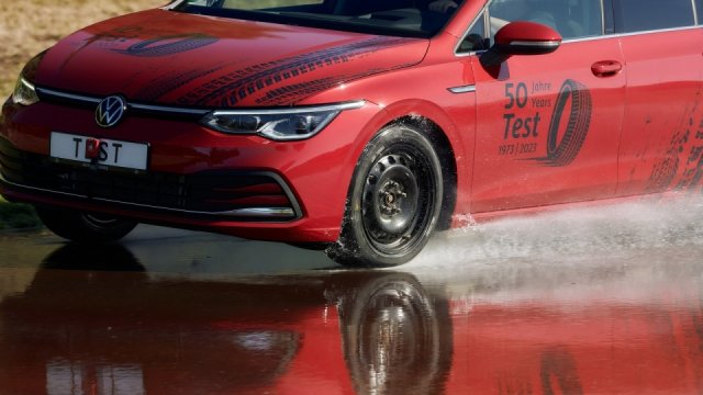 Un gros test de 50 pneus été s'est bien passé pour seulement un cinquième d'entre eux, sept ont absolument échoué