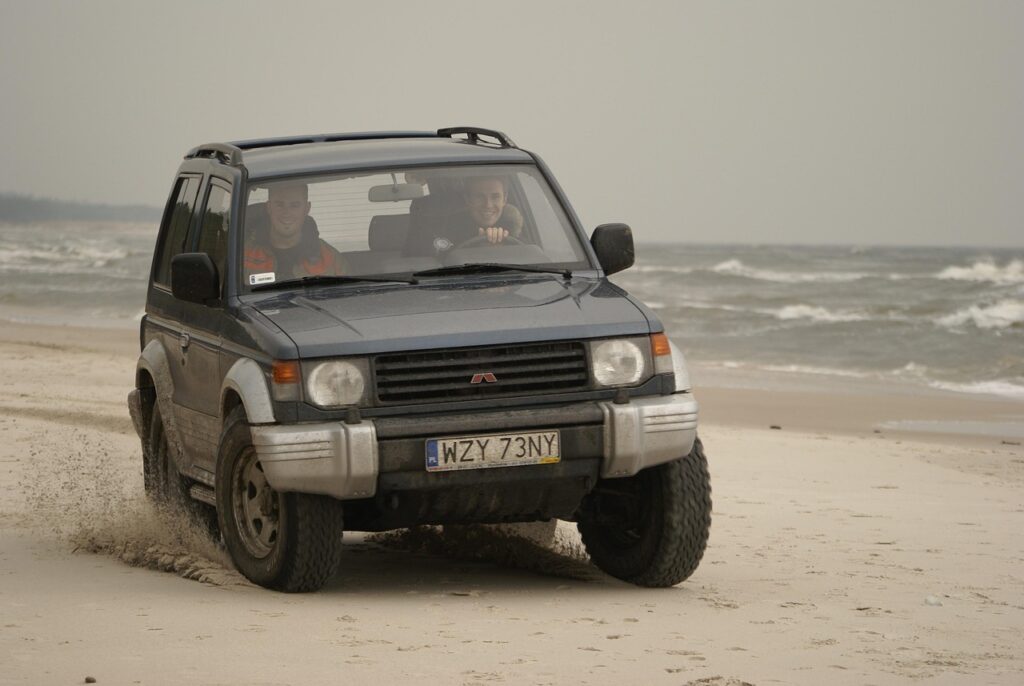 Bridgestone Potenza Adrenalin RE004 : Test de pneus 16 découvrez le bridgestone potenza adrenalin re004, un pneu haute performance offrant une adhérence exceptionnelle et une excellente tenue de route pour une conduite sportive et sécurisée.