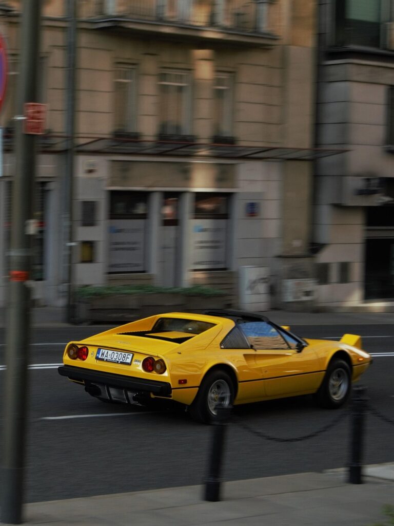 découvrez la ferrari roma spider, une édition décapotable élégante alliant performance exceptionnelle et design raffiné pour une expérience de conduite inoubliable.